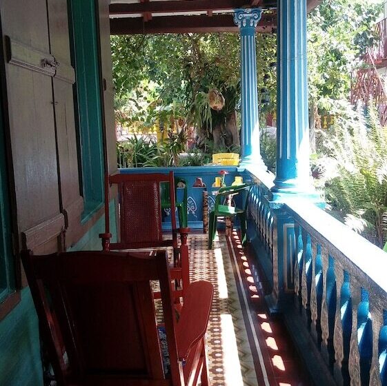 پانسیون Casa Colonial Isabel Castro