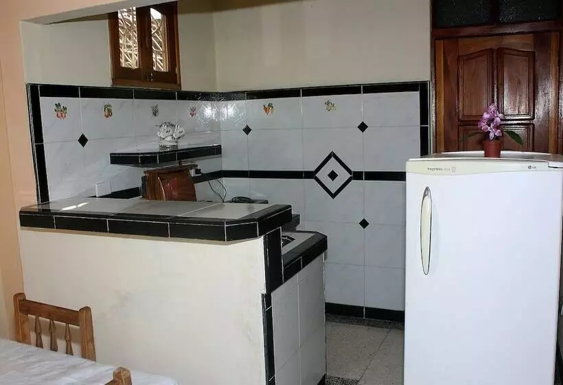 ペンション Hostal Villa Selva   Holguin