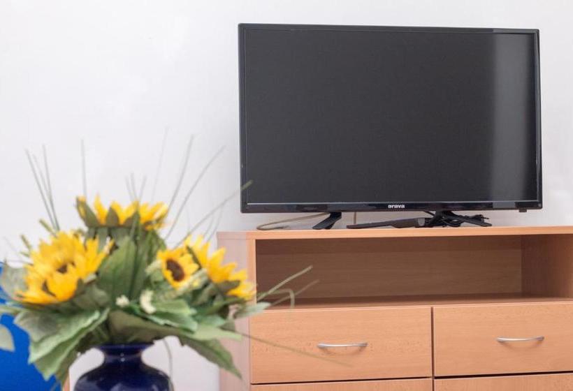 Schronisko šd Urbánkova 2