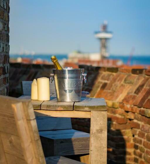 Bed and Breakfast De Gevangentoren Suite