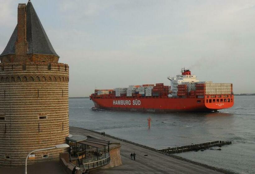 Bed and Breakfast De Gevangentoren Suite