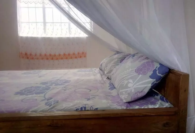 Aamiaismajoitus (B&B) Nyumbani Rest House