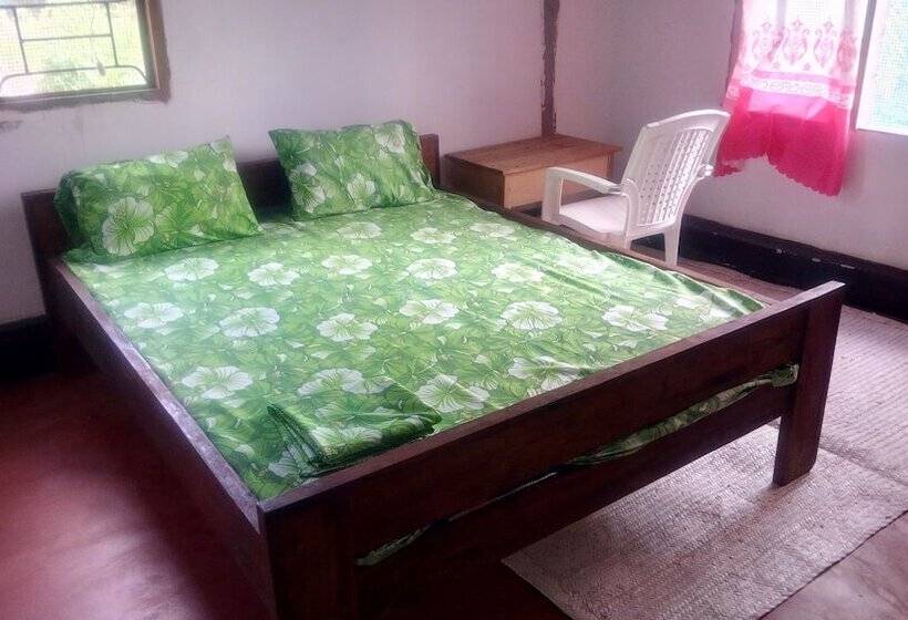 Bed and Breakfast Nyumbani Rest House