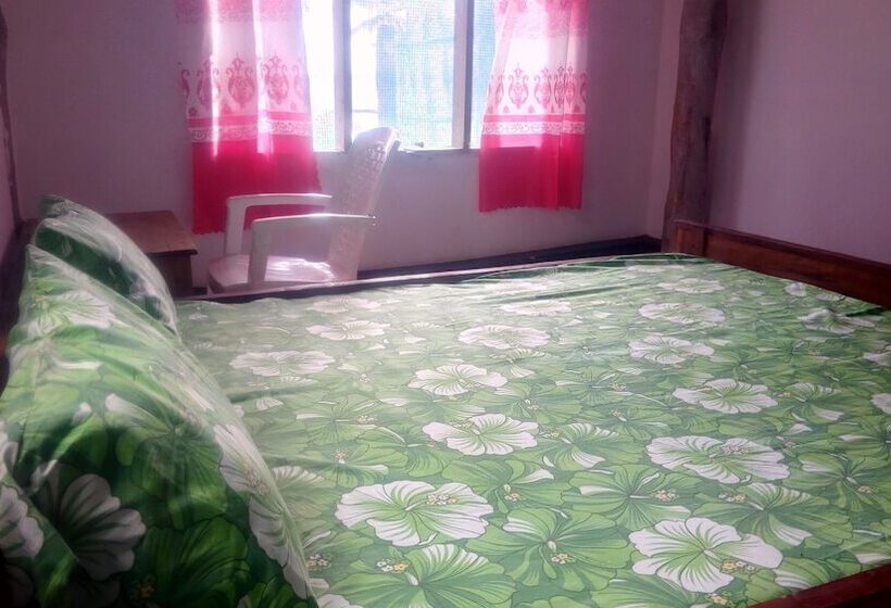 Bed and Breakfast Nyumbani Rest House