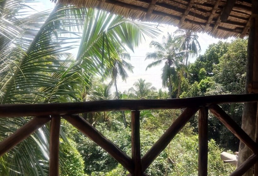 Bed and Breakfast Nyumbani Rest House