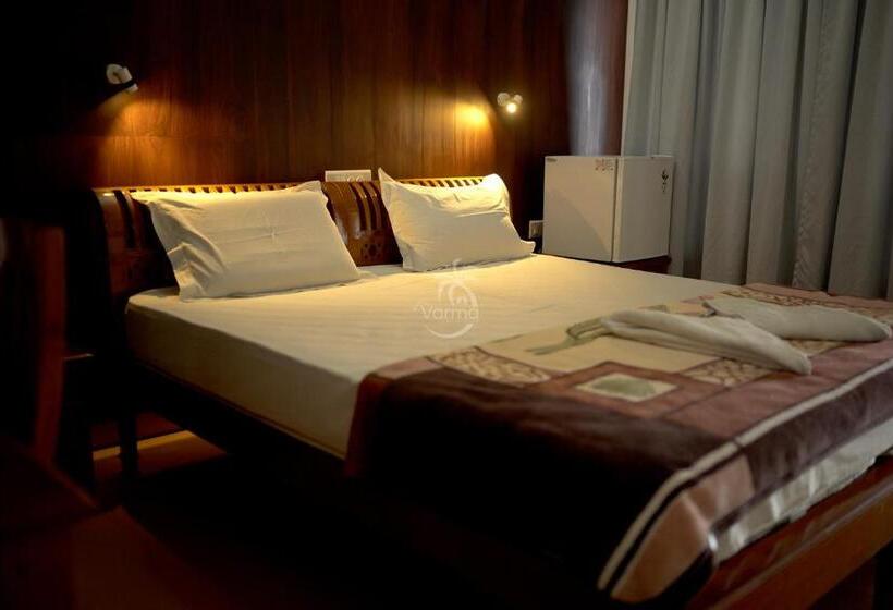 민박 Vijaya Varma Beach Resort