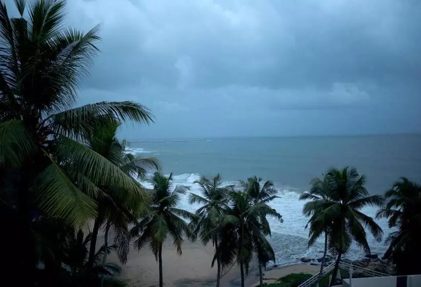 ベッドアンドブレックファースト Vijaya Varma Beach Resort