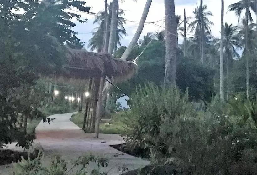 استراحتگاه Soksan Natura Beach