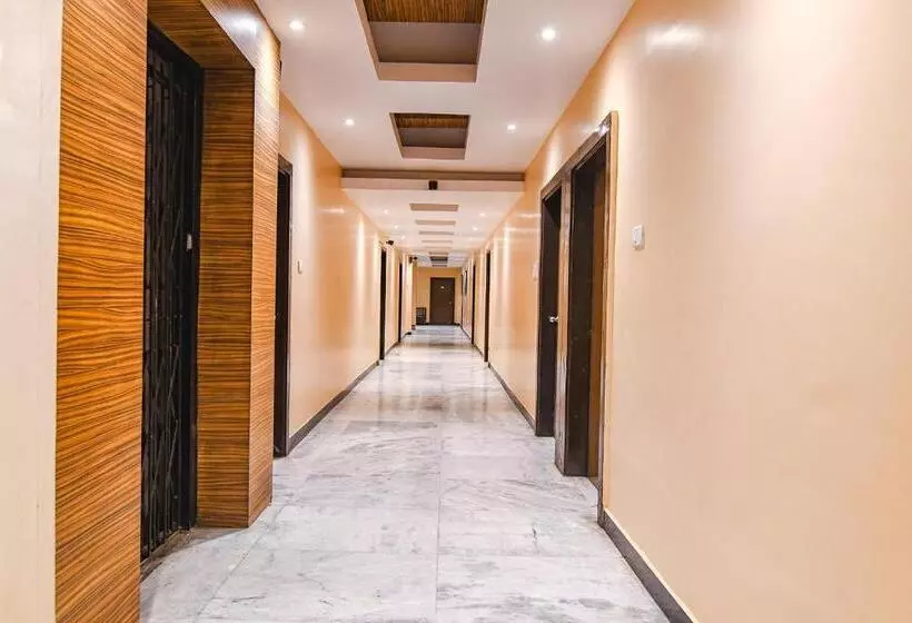 Fabhotel Shivani International