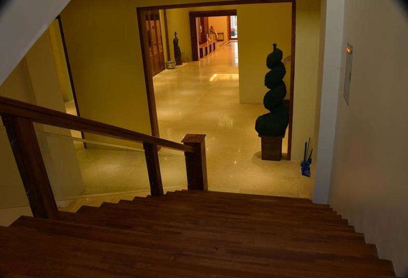 هتل Great Wall  Nay Pyi Taw