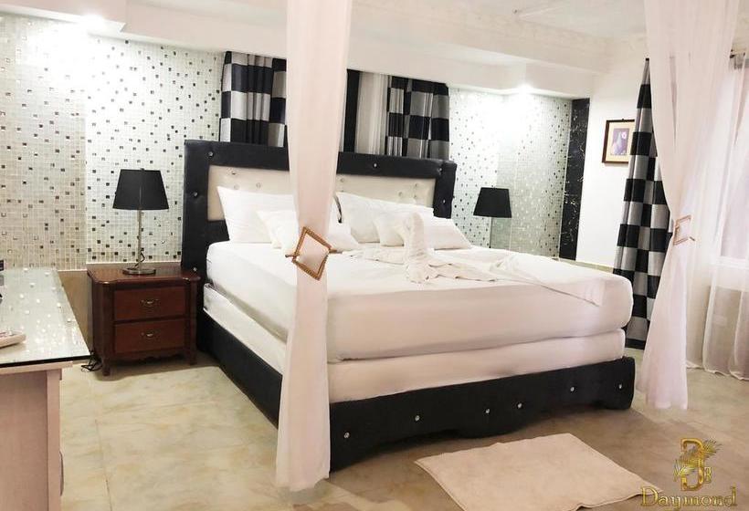 هتل Daymond Blue Tropical Lodge