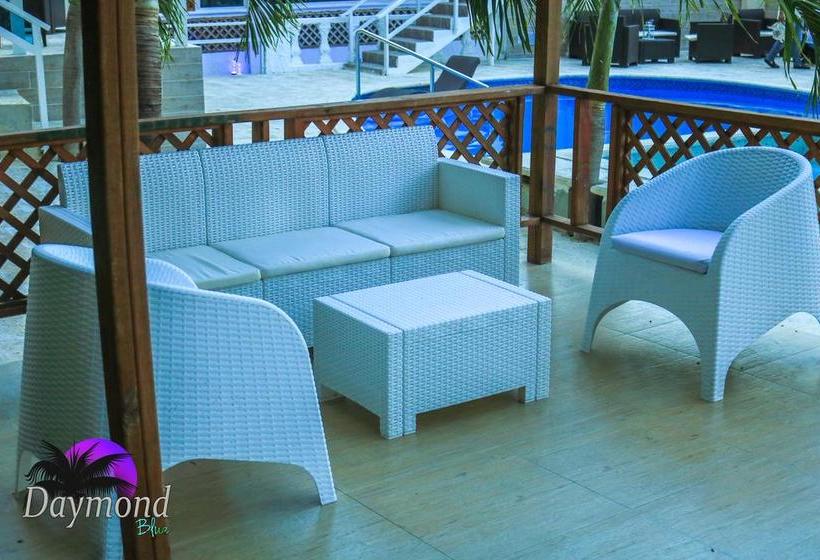 هتل Daymond Blue Tropical Lodge
