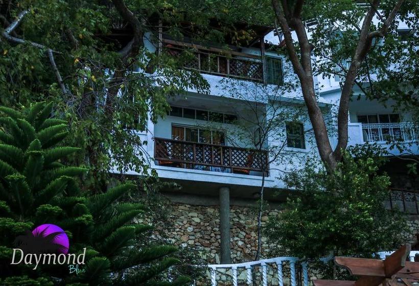 هتل Daymond Blue Tropical Lodge