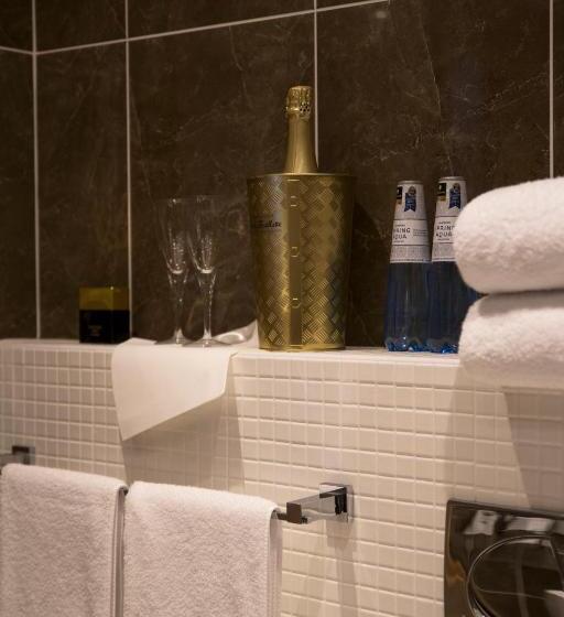 בית מלון כפרי Epoque & Apartments