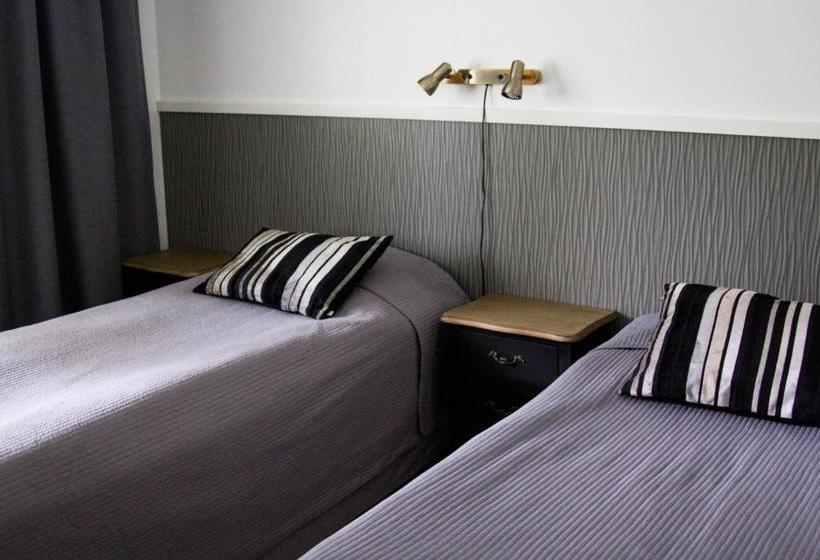 בית מלון כפרי Li Ravintola Gasthaus Lohja