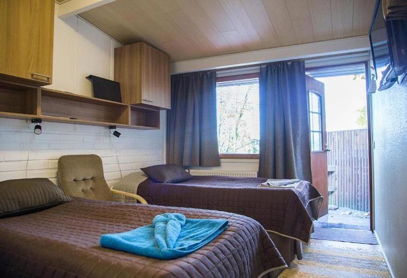 בית מלון כפרי Li Ravintola Gasthaus Lohja