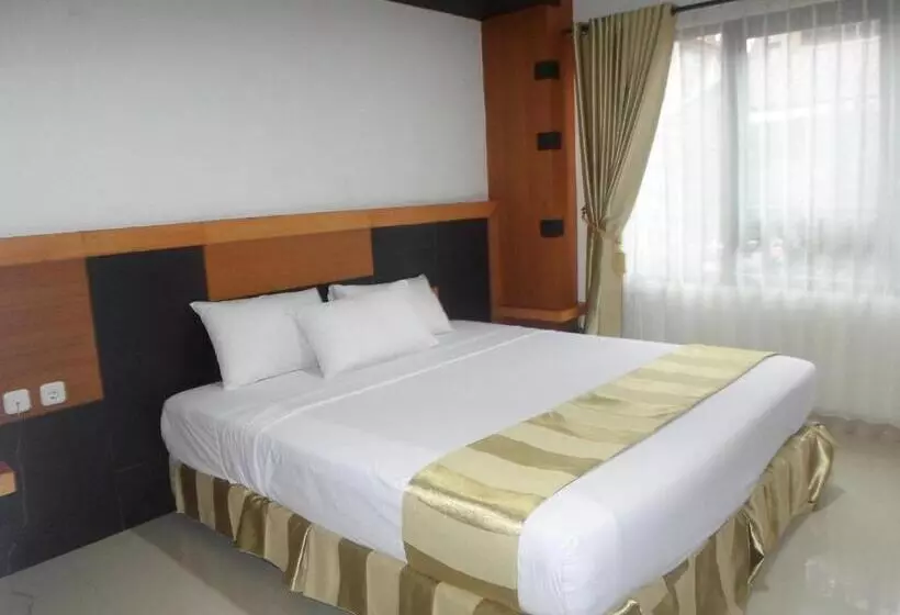 Hotel Grand Karawang Indah
