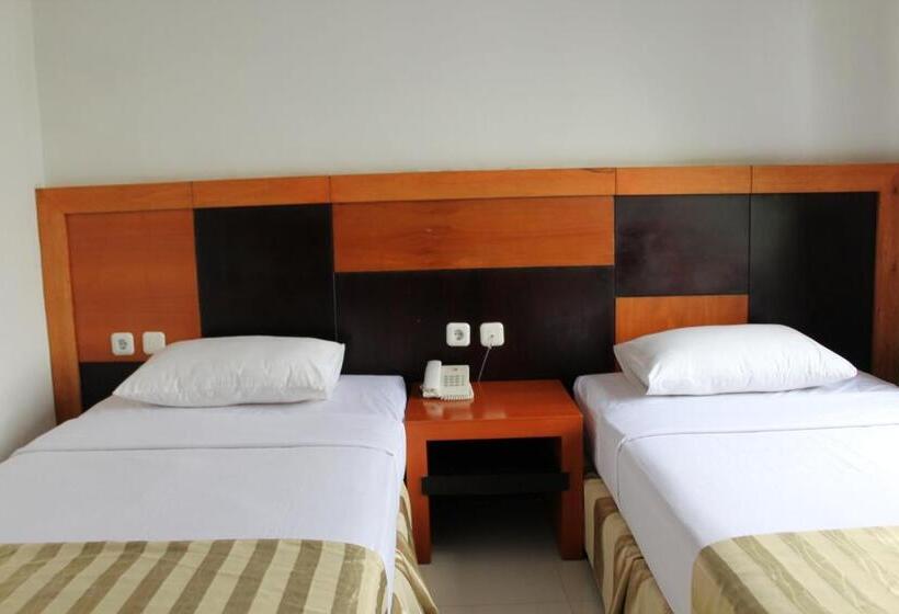 فندق Grand Karawang Indah