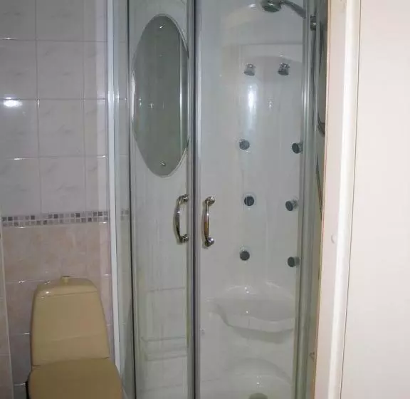 ホテル Kokemäen Seurahuone