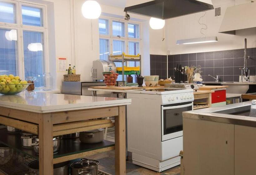 فندق Kokemäen Seurahuone