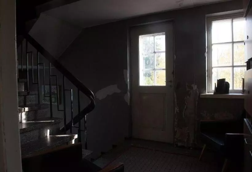 ホテル Kokemäen Seurahuone