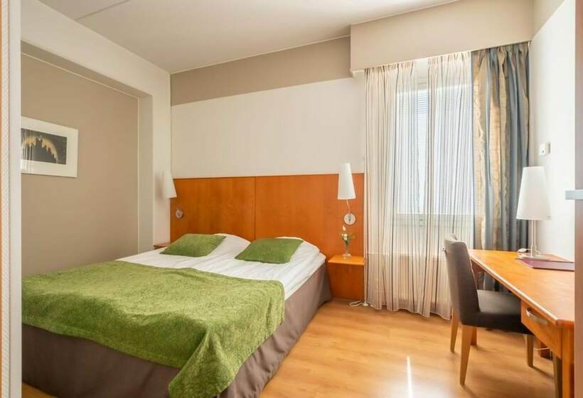 酒店 Li Raahen Hovi