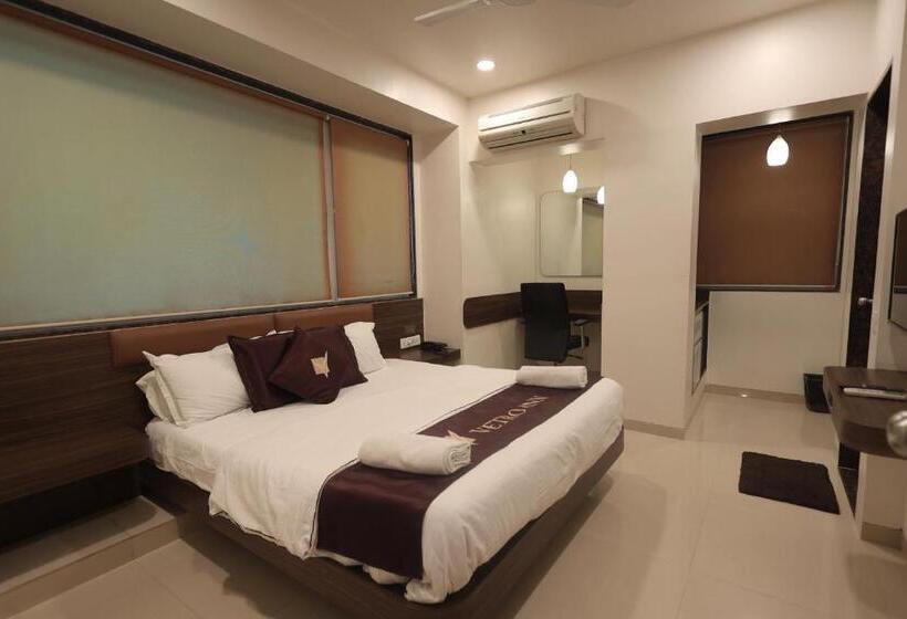 Отель Vetro Inn