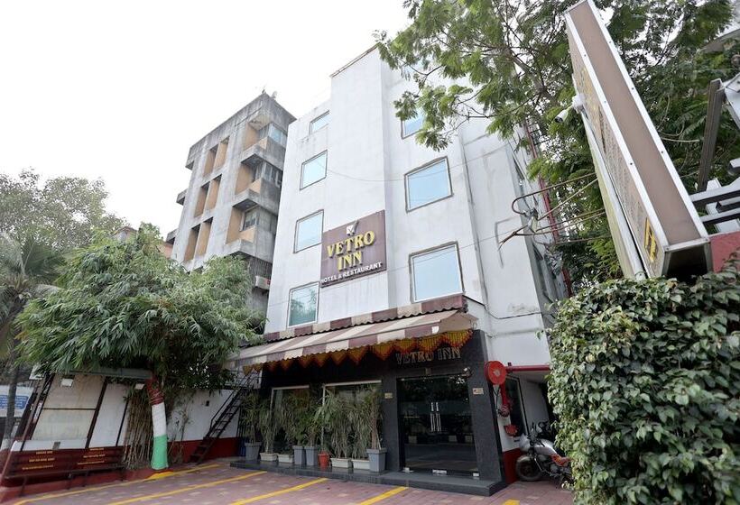 Отель Vetro Inn