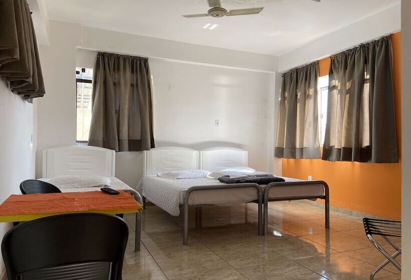 Albergue Pousada Lider