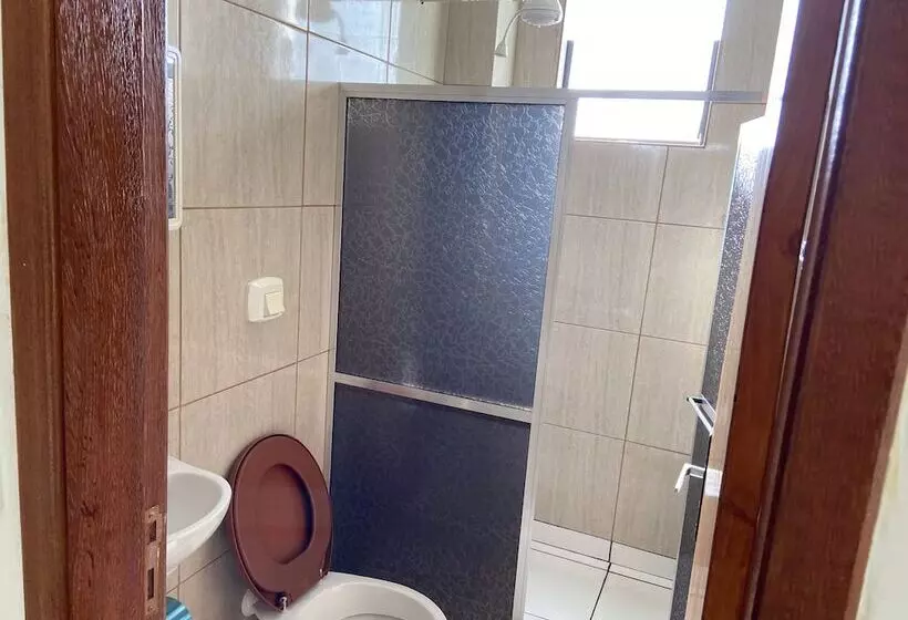 Retkeilymaja Pousada Lider