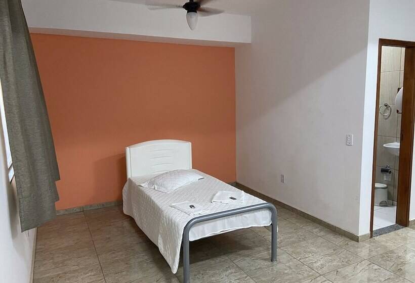 Albergue Pousada Lider