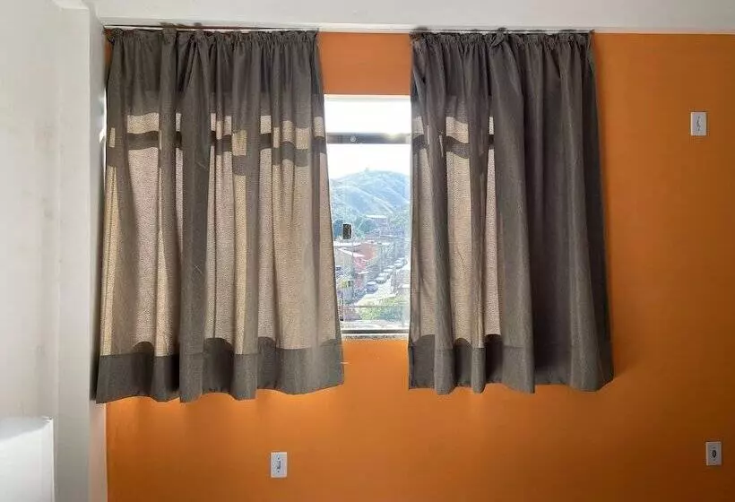 Retkeilymaja Pousada Lider