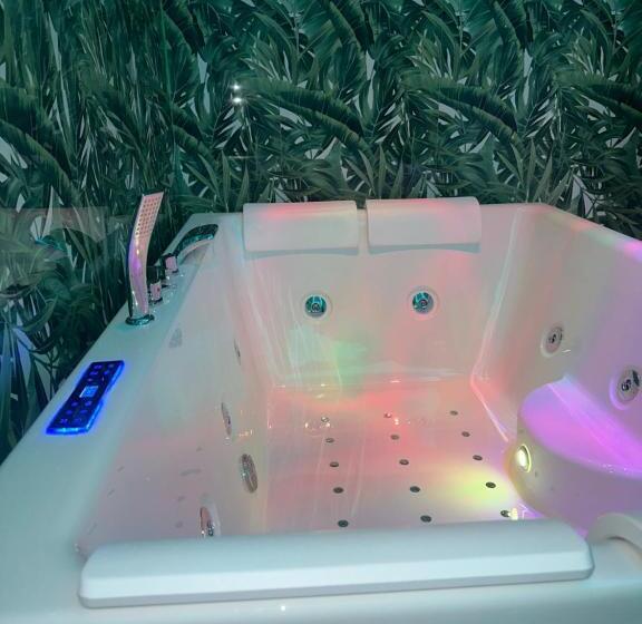 تختخواب و صبحانه Suite La Vigna