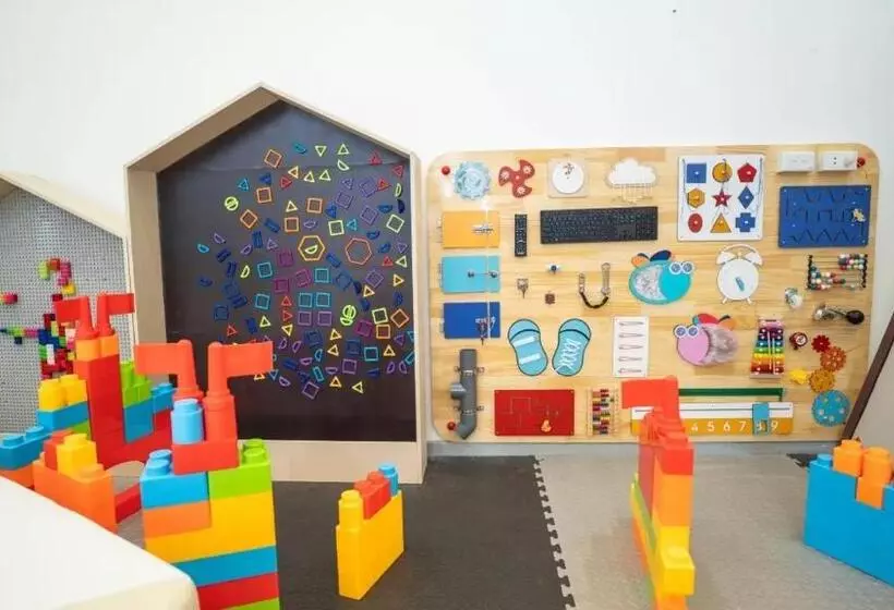 هتل The Arena Cam Ranh Resort