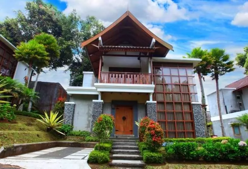 Lomakeskus Sindang Reret Cikole