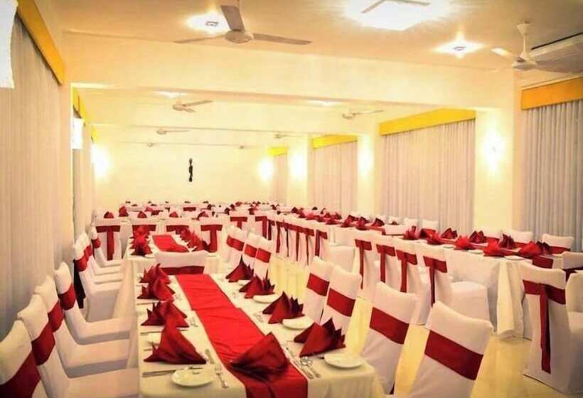 Hotel Lavendish Tamarind Lifestyle