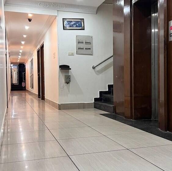 בית מלון כפרי S P International A Unit Of Mavis Group