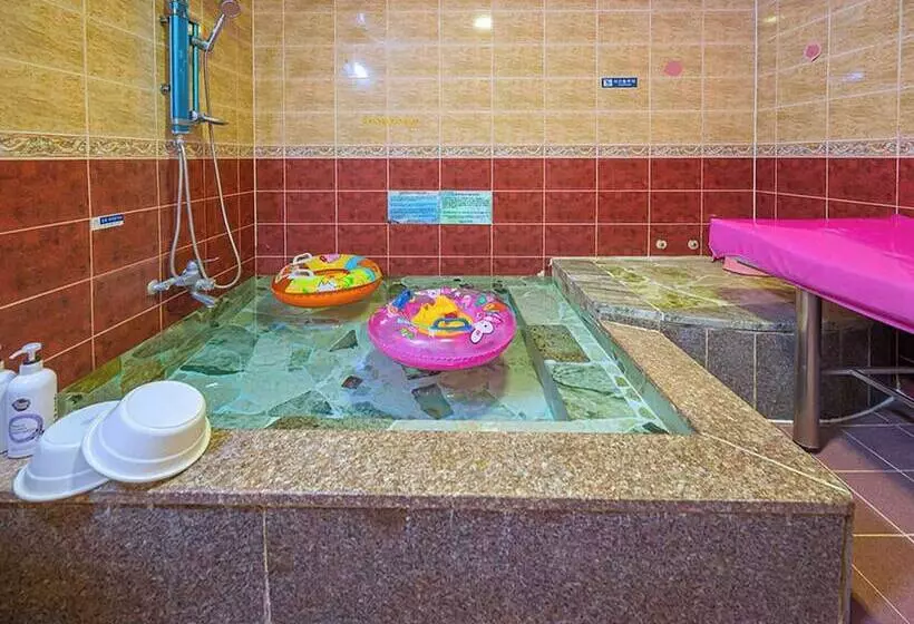 Hotelli Sandia Hot Spring