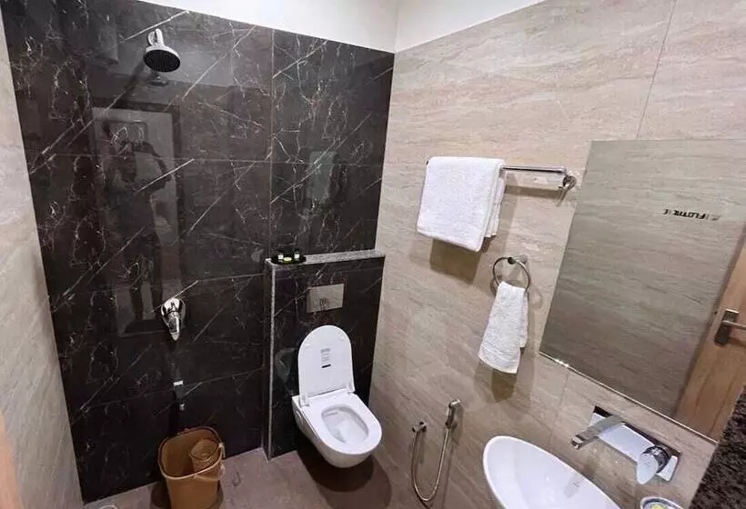 Rajvi Residency A Unit Of Jas Hotels And Resorts