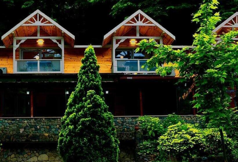 בית מלון כפרי Maşukiye Dream Homes