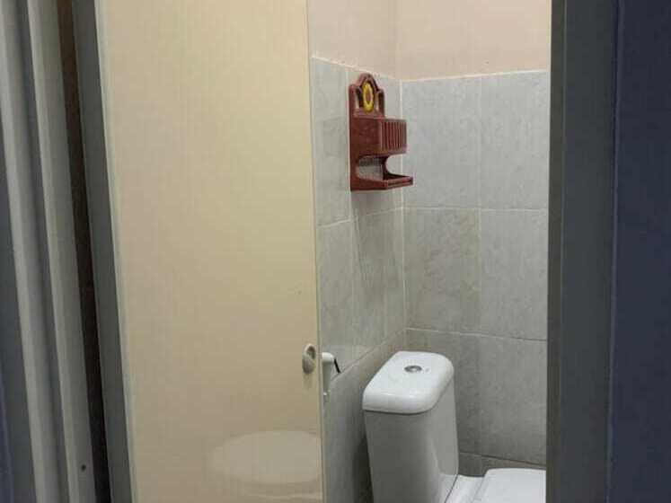 Hotel Oyo 94098 Fgh Residence 1