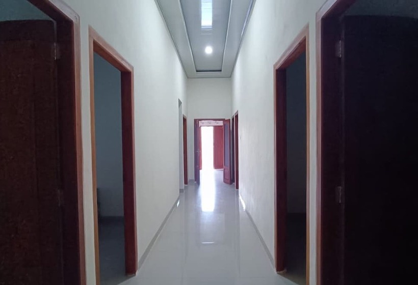 Hôtel Spot On 94076 Tinampi House Syariah