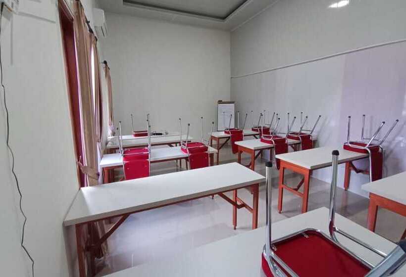 Hôtel Spot On 94076 Tinampi House Syariah