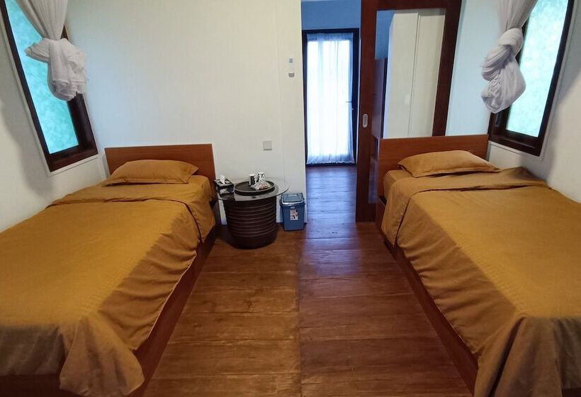 Hôtel Spot On 94076 Tinampi House Syariah