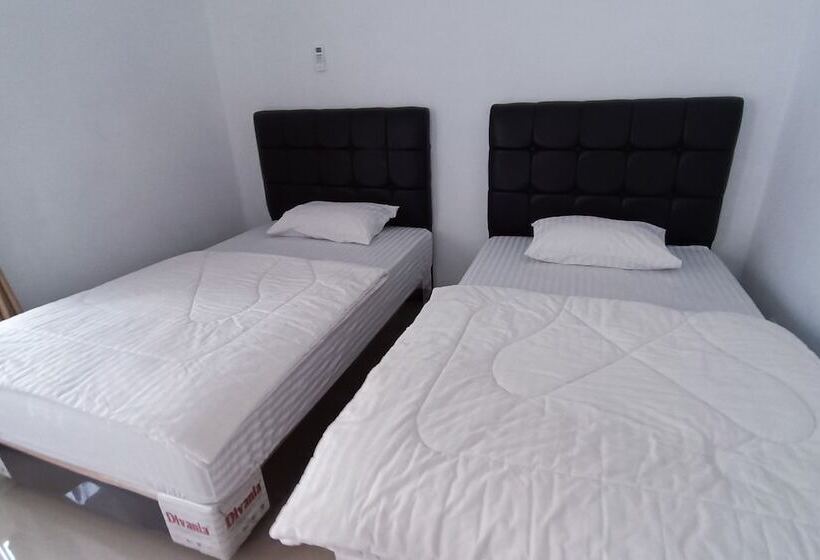 Hôtel Spot On 94076 Tinampi House Syariah