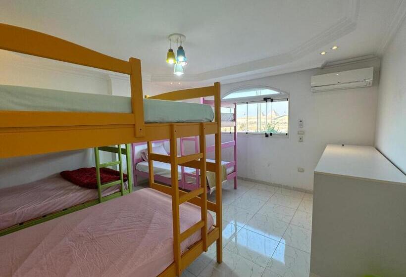 Grand Pyramids Hostel