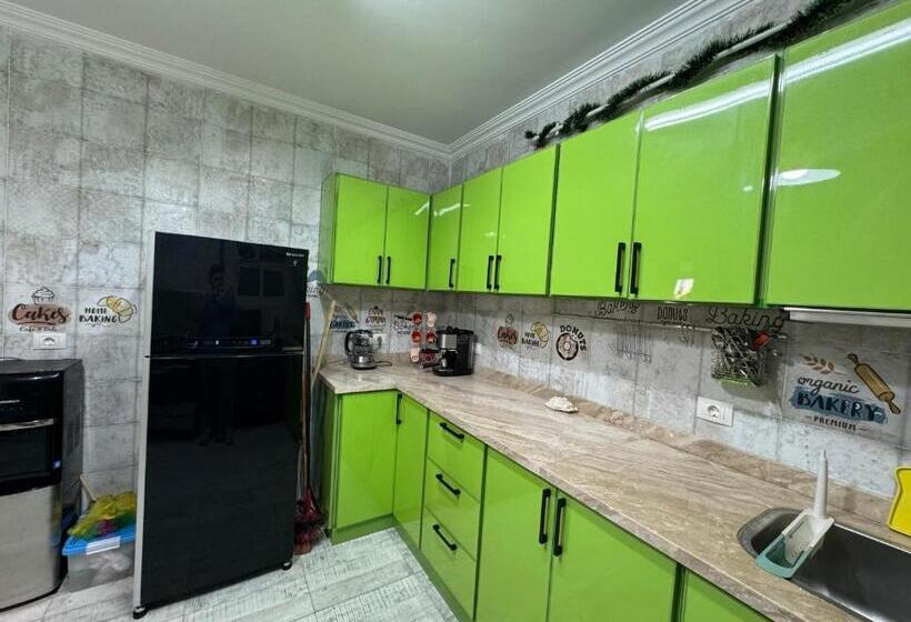 Grand Pyramids Hostel