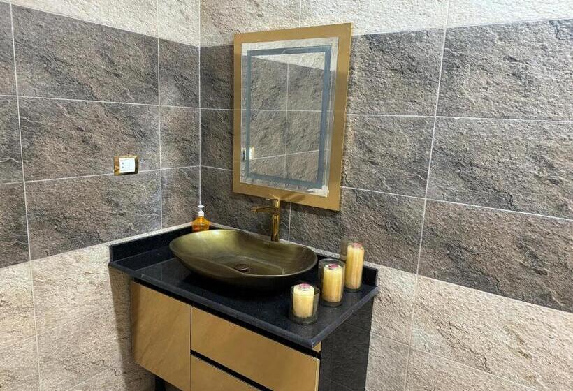 Grand Pyramids Hostel