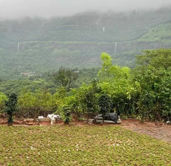 Hotelli Wild Flower Agro Resort