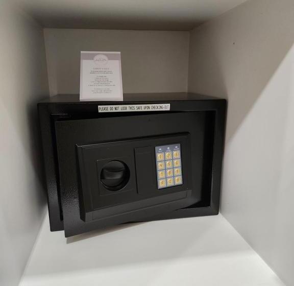 Luxestaysmnl Stylish Family 2br Suite Poolgym 400mbps Wifi Netflx Amazing City View